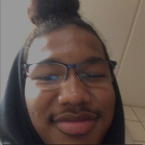 Meet your Posher, Khalil